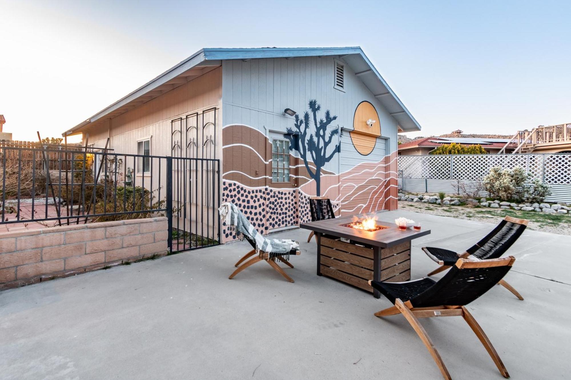 Archie By Avantstay Desert Retreat W Courtyard Edge Of Joshua Tree Yucca Valley Esterno foto